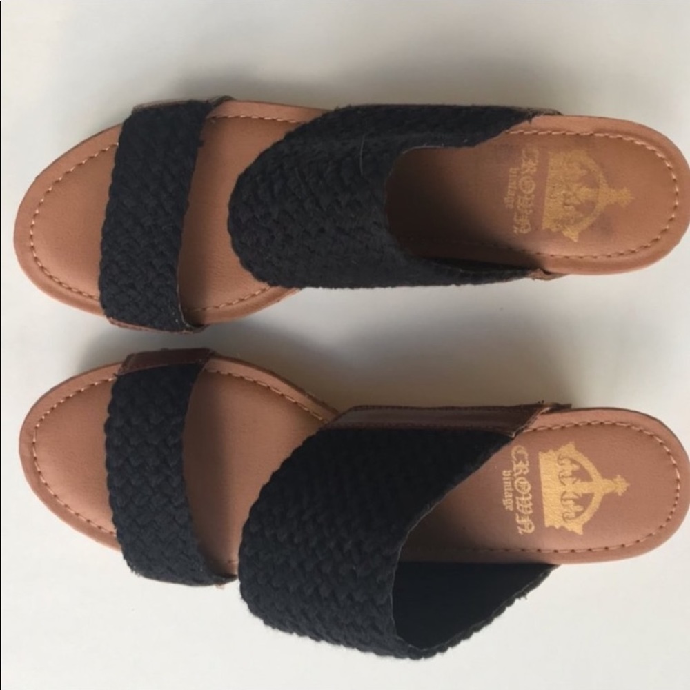 Crown Vintage “Double Trouble” Black Cork Wedge